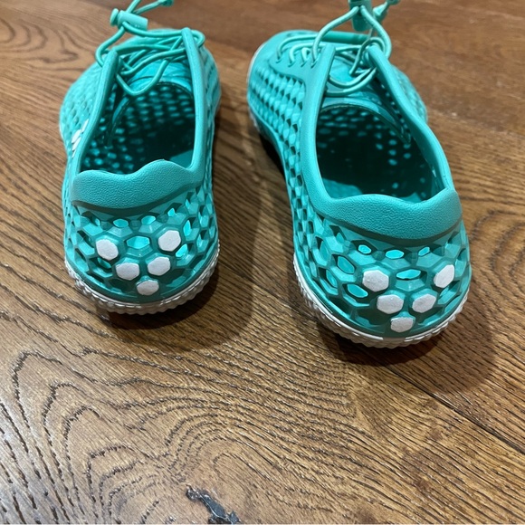 Vivobarefoot Ultra III Bloom Water Shoes in Algae Green Teal. Size 39L (8) - Picture 4 of 7